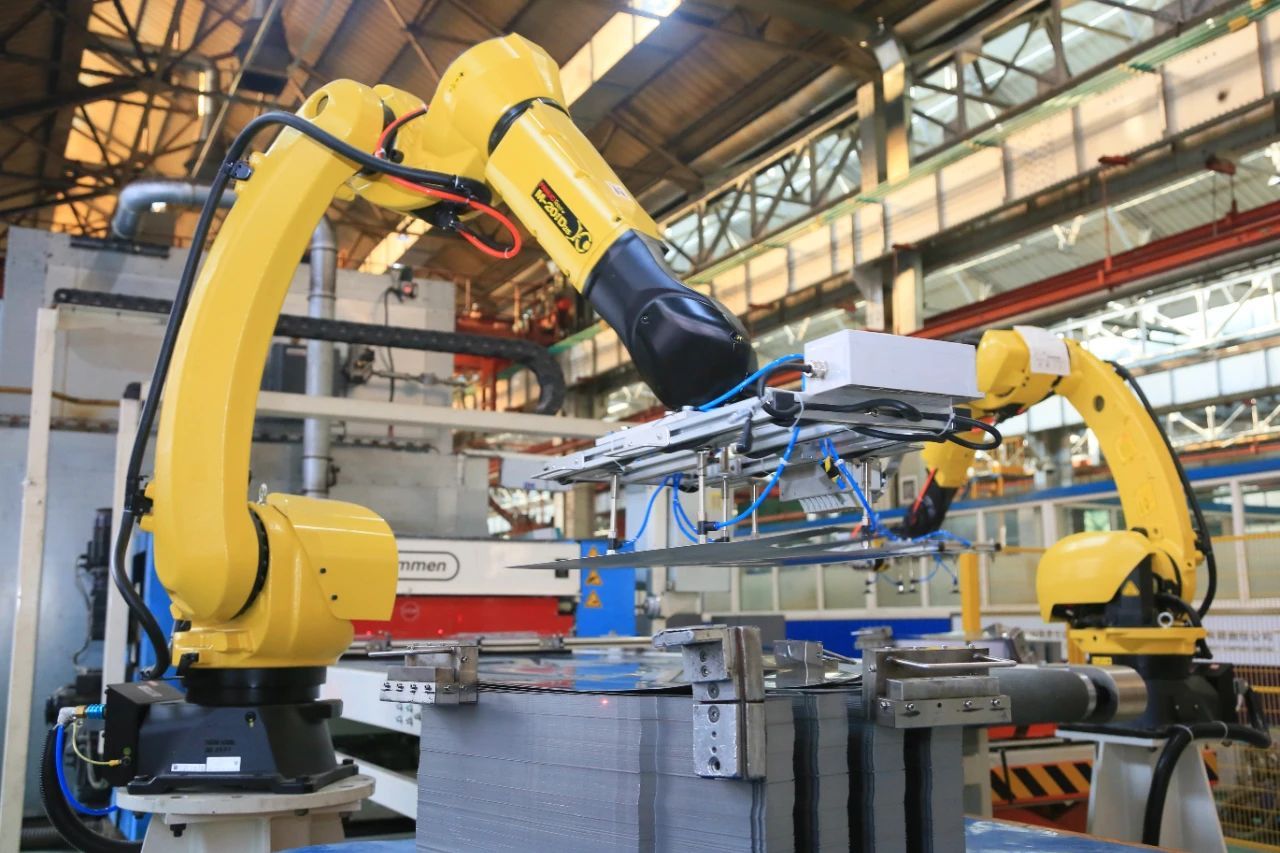 68E41F2C956148F810BD9C1431E_AA65F640_2C1FB