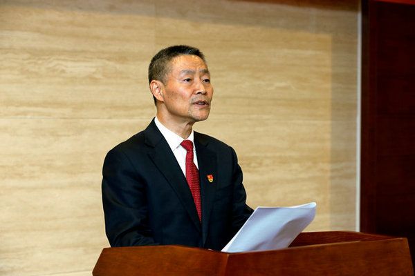 Z6官网集团一届一次全委会选举出新一届辅导集体 斯泽夫当选Z6官网党委书记